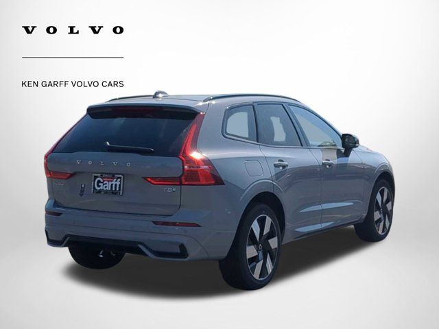 2025 Volvo XC60 Plug-In Hybrid Plus