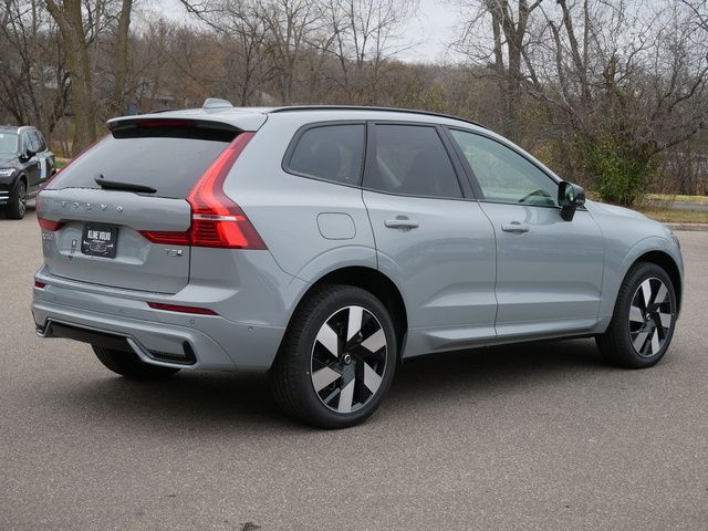 2025 Volvo XC60 Plug-In Hybrid Plus