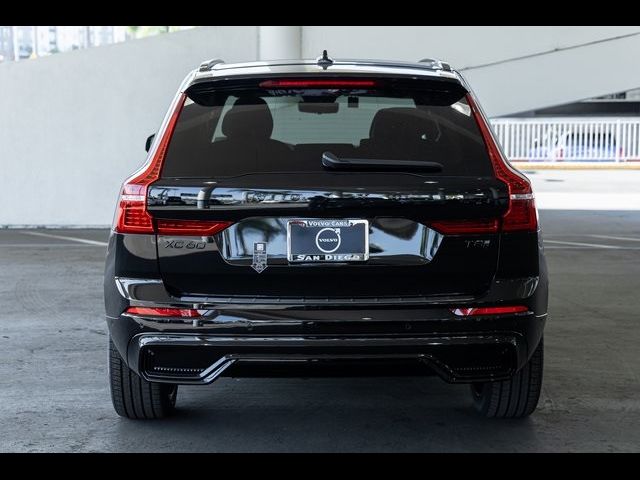 2025 Volvo XC60 Plug-In Hybrid Ultra Black Edition