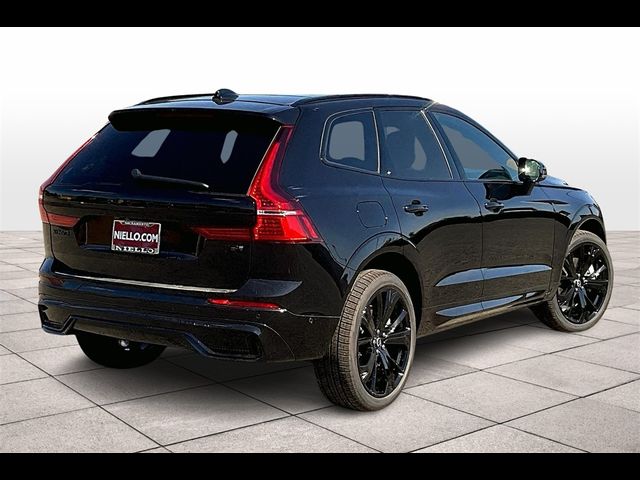 2025 Volvo XC60 Plug-In Hybrid Ultra Black Edition