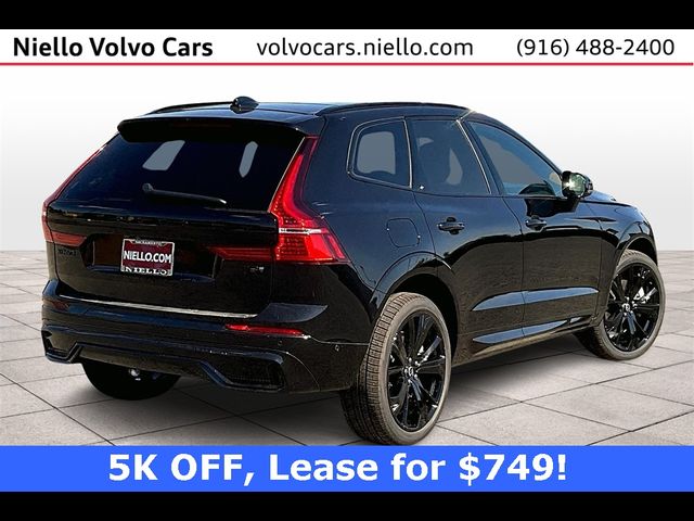 2025 Volvo XC60 Plug-In Hybrid Ultra Black Edition