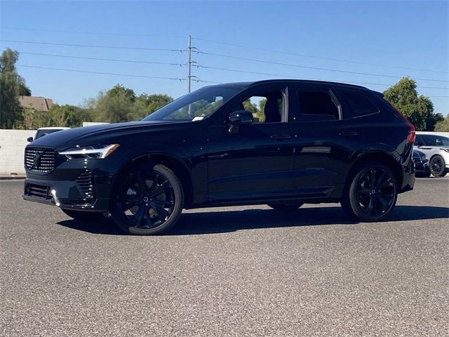 2025 Volvo XC60 Plug-In Hybrid Ultra Black Edition