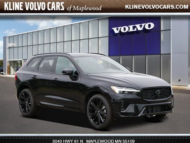 2025 Volvo XC60 Plug-In Hybrid Ultra Black Edition