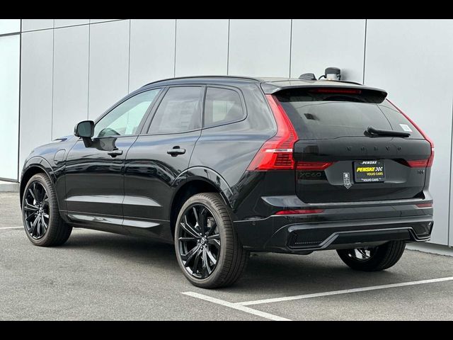 2025 Volvo XC60 Plug-In Hybrid Ultra Black Edition