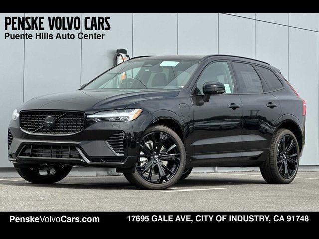 2025 Volvo XC60 Plug-In Hybrid Ultra Black Edition