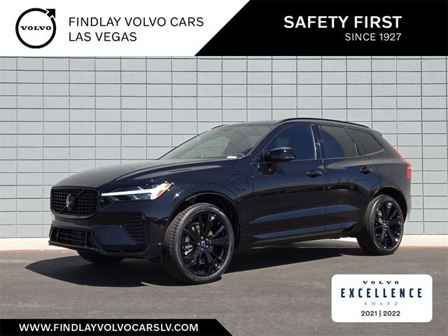 2025 Volvo XC60 Plug-In Hybrid Ultra Black Edition