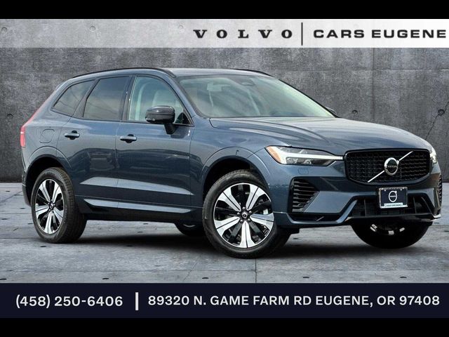 2025 Volvo XC60 Plug-In Hybrid Core