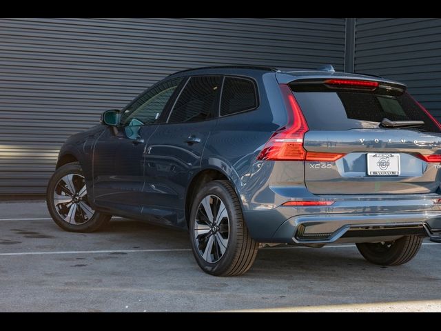 2025 Volvo XC60 Plug-In Hybrid Core