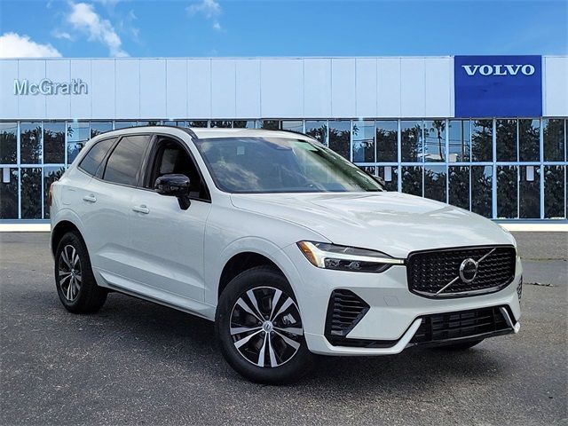 2025 Volvo XC60 Plug-In Hybrid Core