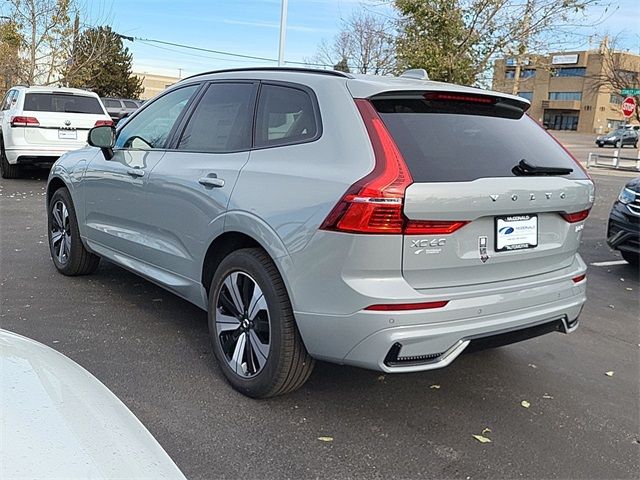 2025 Volvo XC60 Plug-In Hybrid Core