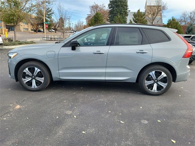 2025 Volvo XC60 Plug-In Hybrid Core