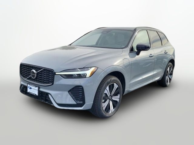 2025 Volvo XC60 Plug-In Hybrid Core