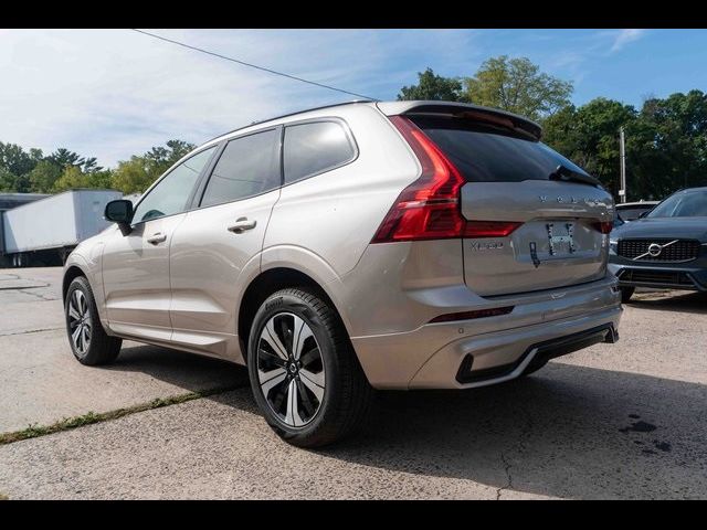 2025 Volvo XC60 Plug-In Hybrid Core