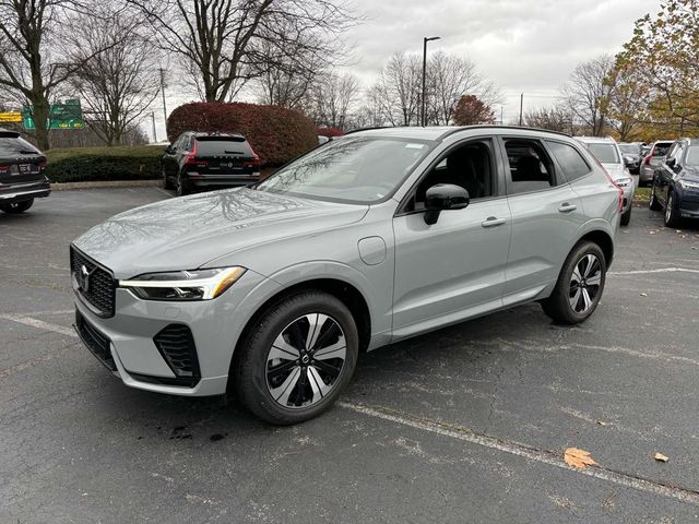 2025 Volvo XC60 Plug-In Hybrid Core