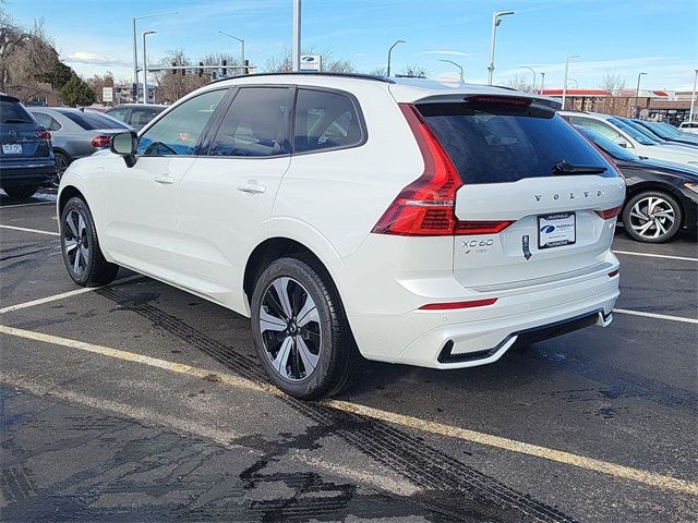 2025 Volvo XC60 Plug-In Hybrid Core