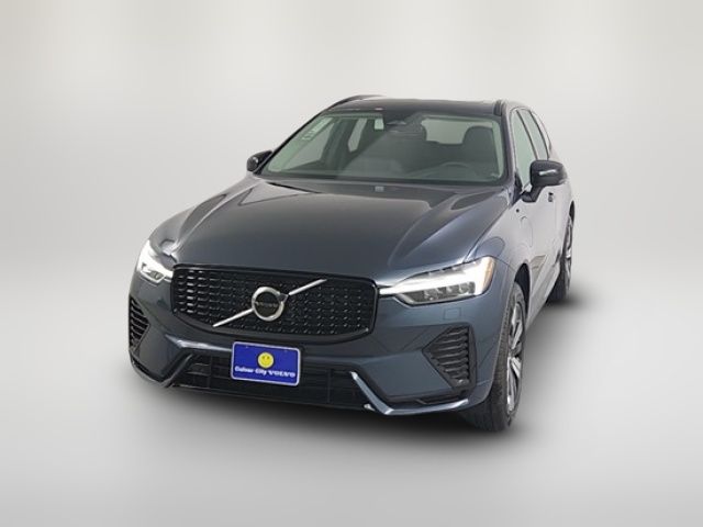 2025 Volvo XC60 Plug-In Hybrid Core