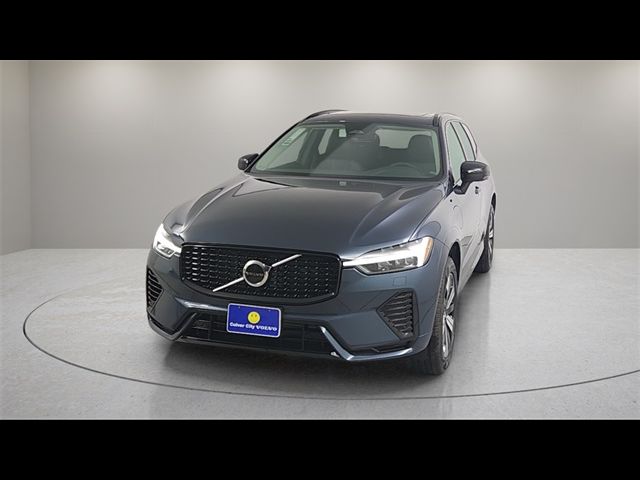 2025 Volvo XC60 Plug-In Hybrid Core