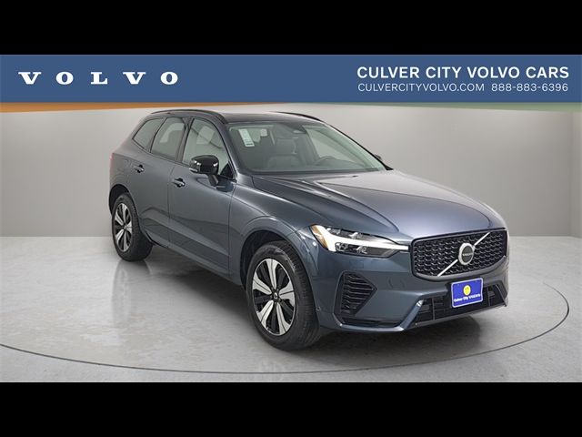 2025 Volvo XC60 Plug-In Hybrid Core