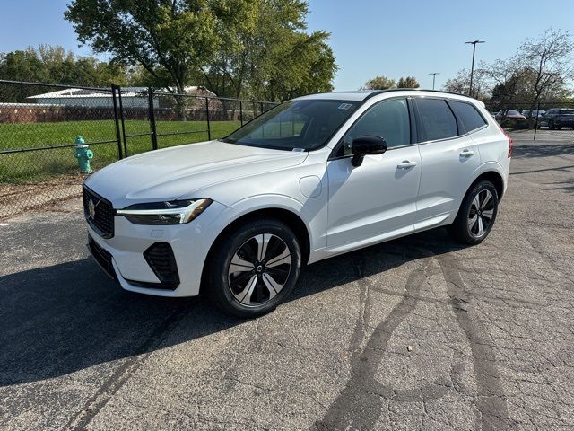 2025 Volvo XC60 Plug-In Hybrid Core