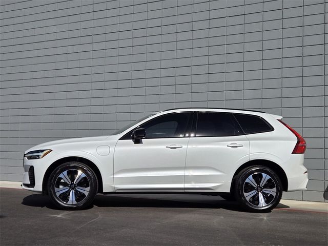 2025 Volvo XC60 Plug-In Hybrid Core