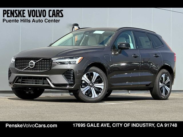 2025 Volvo XC60 Plug-In Hybrid Core