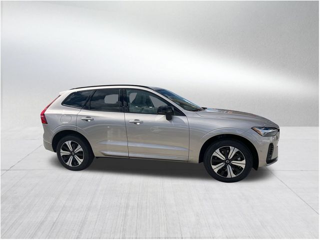 2025 Volvo XC60 Plug-In Hybrid Core