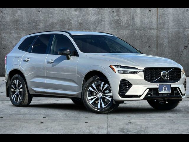 2025 Volvo XC60 Plug-In Hybrid Core