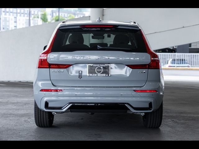 2025 Volvo XC60 Plug-In Hybrid Core