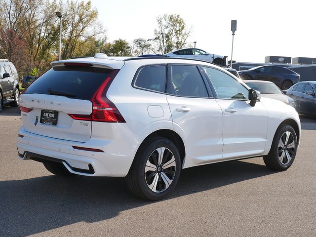 2025 Volvo XC60 Plug-In Hybrid Core