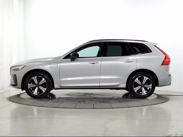 2025 Volvo XC60 Plug-In Hybrid Core