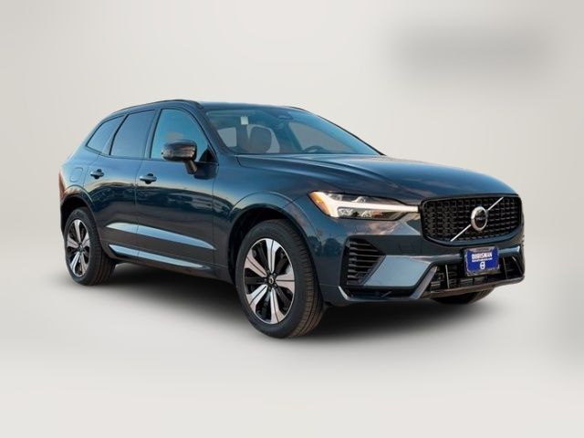 2025 Volvo XC60 Plug-In Hybrid Core