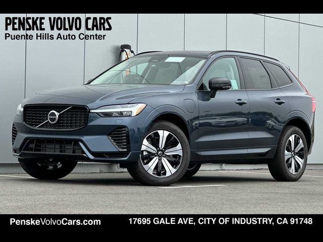 2025 Volvo XC60 Plug-In Hybrid Core