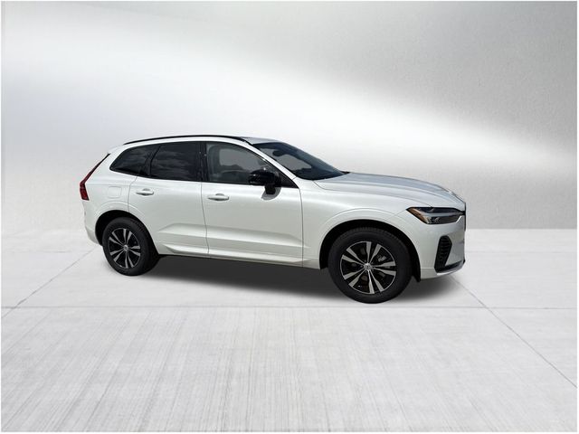 2025 Volvo XC60 Plug-In Hybrid Core