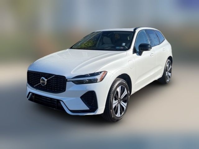 2025 Volvo XC60 Plug-In Hybrid Core