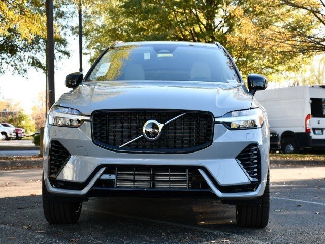 2025 Volvo XC60 Plug-In Hybrid Ultra