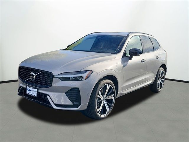 2025 Volvo XC60 Plug-In Hybrid Ultra