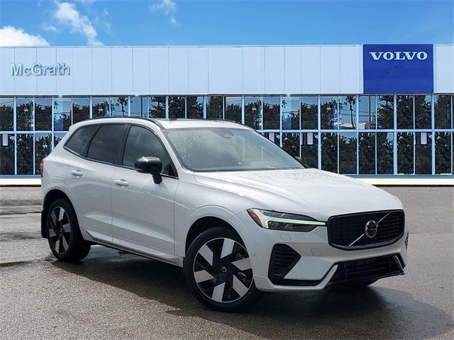 2025 Volvo XC60 Plug-In Hybrid Ultra