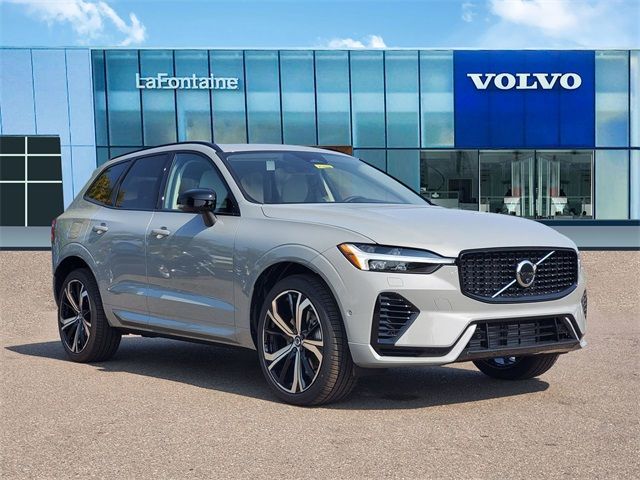 2025 Volvo XC60 Plug-In Hybrid Ultra