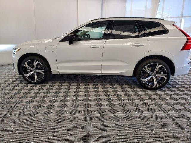 2025 Volvo XC60 Plug-In Hybrid Ultra