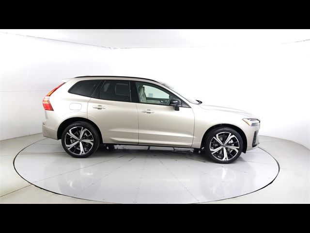 2025 Volvo XC60 Plug-In Hybrid Ultra