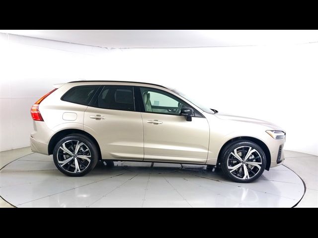 2025 Volvo XC60 Plug-In Hybrid Ultra