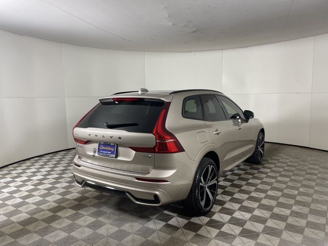 2025 Volvo XC60 Plug-In Hybrid Ultra