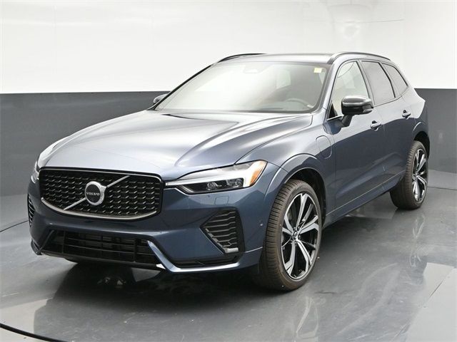 2025 Volvo XC60 Plug-In Hybrid Ultra