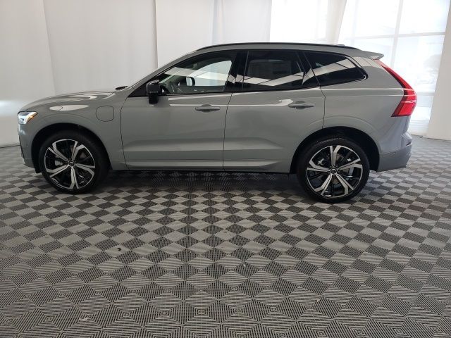 2025 Volvo XC60 Plug-In Hybrid Ultra