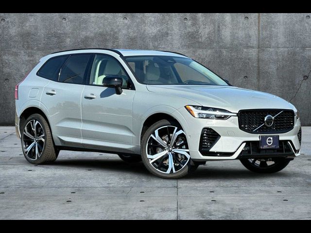 2025 Volvo XC60 Plug-In Hybrid Ultra