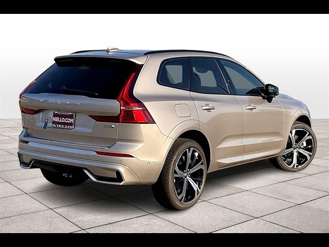 2025 Volvo XC60 Plug-In Hybrid Ultra