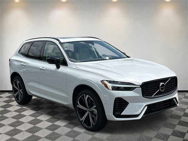 2025 Volvo XC60 Plug-In Hybrid Ultra