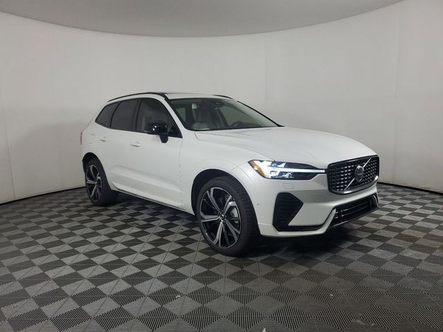 2025 Volvo XC60 Plug-In Hybrid Ultra