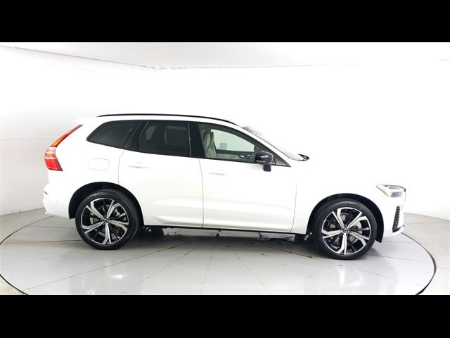 2025 Volvo XC60 Plug-In Hybrid Ultra