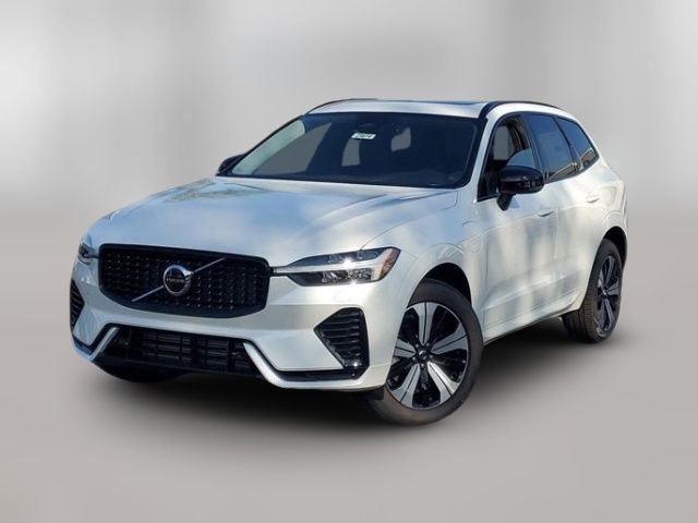 2025 Volvo XC60 Plug-In Hybrid Core